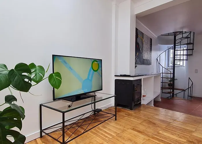 Charming In The Center Ferienhaus