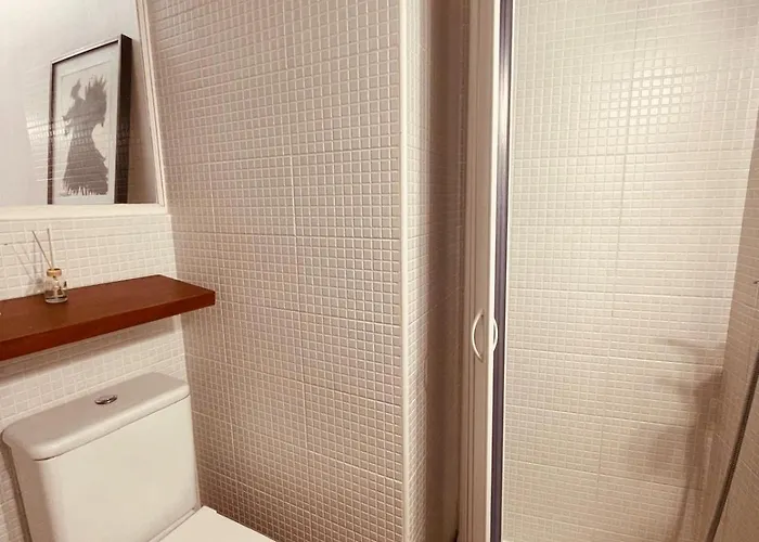 Charming In The Center